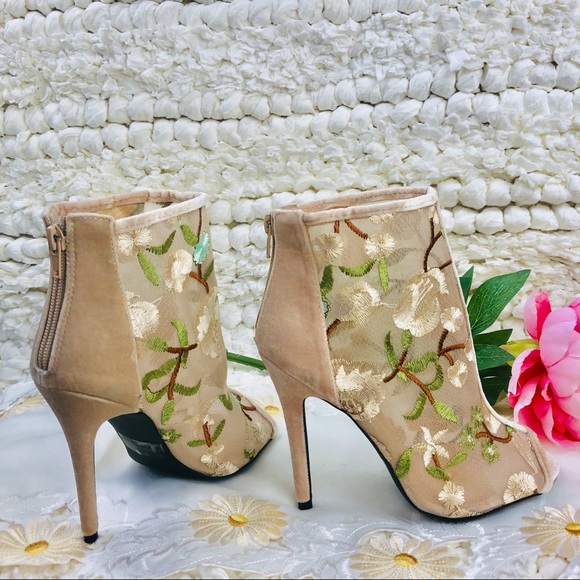 Sold out. - Picture 6 of 8